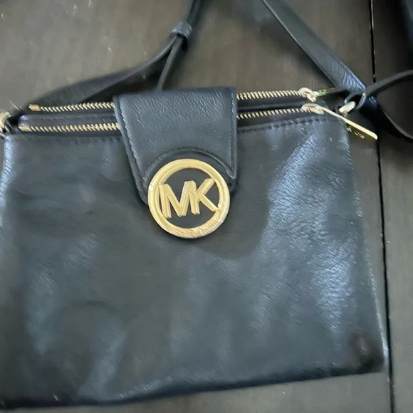 Michael Kors Black Leather Crossbody Bag - Picture 7 of 10